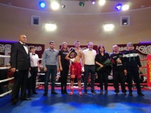 Боксер Георгий Тиджиев нокаутировал чемпиона Украины на турнире «Сила гор»  
