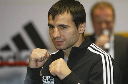 Андрей Котельник: «Усику рано боксировать с серьезными бойцами»